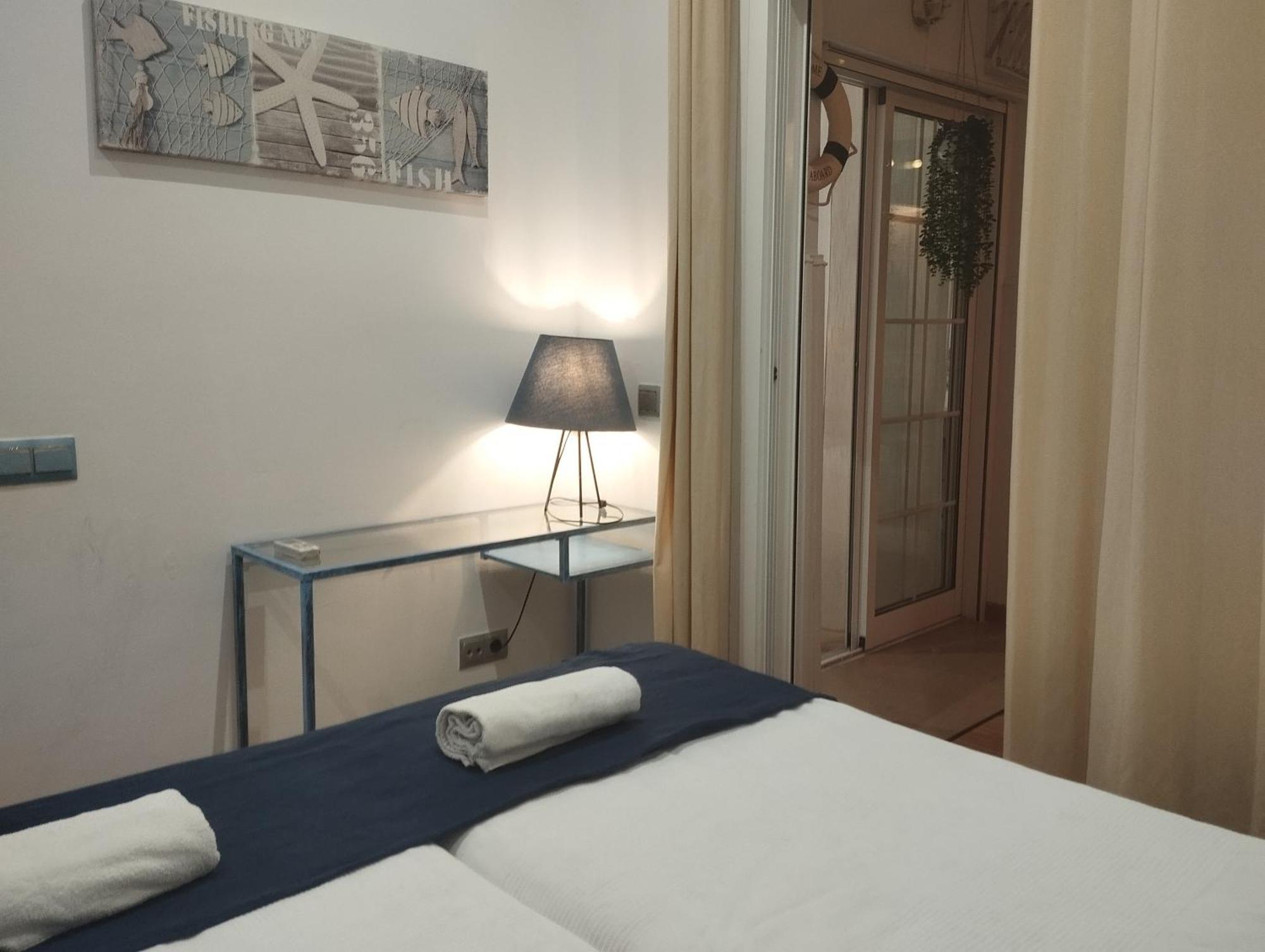 Port House, Paseo Maritimo,A Un Minuto Playa Lägenhet Fuengirola Exteriör bild